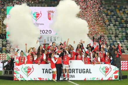 Benfica x SC Braga - Taa Portugal Futebol Feminino 2019/20 - Final