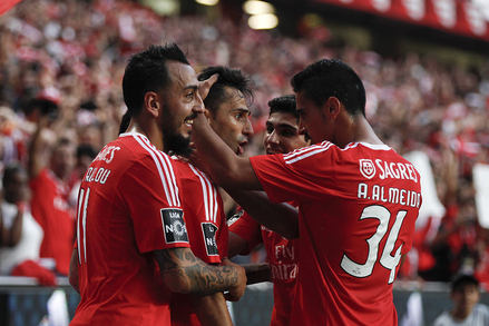 Benfica v Paos Ferreira Liga NOS J6 2015/16