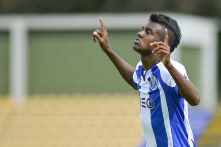 FC Porto B v Olhanense Segunda Liga J10 2014/15