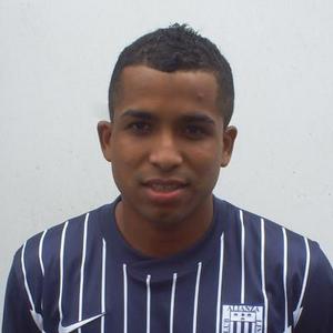 Junior Ponce (PER)