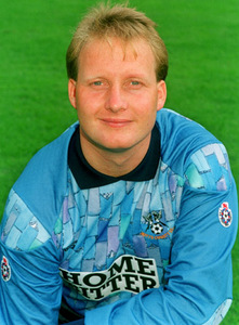Kevin Blackwell (ENG)