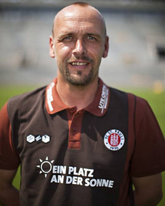 Holger Stanislawski (GER)