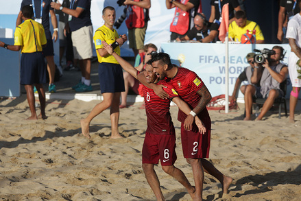 Polinsia Francesa (Taiti) x Portugal - Mundial Futebol Praia 2015 - F