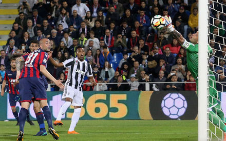 Crotone x Juventus - Serie A 2017/2018 - CampeonatoJornada 33