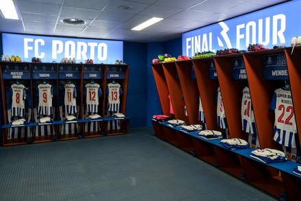 Os bastidores da Taa da Liga: balnerios de FC Porto e Acadmico
