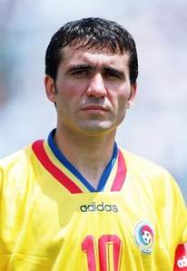 Gheorghe Hagi (ROM)