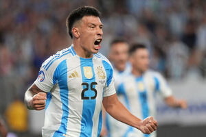 Argentinien gewinnt Ecuador im Elfmeterschieen