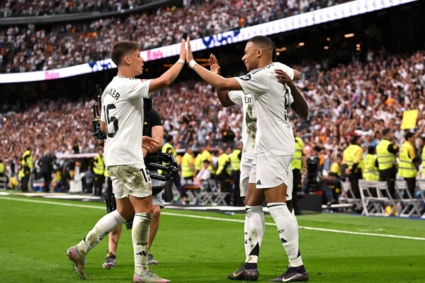 Kylian Mbapp glnzt und feiert Luka Modrics Abschied