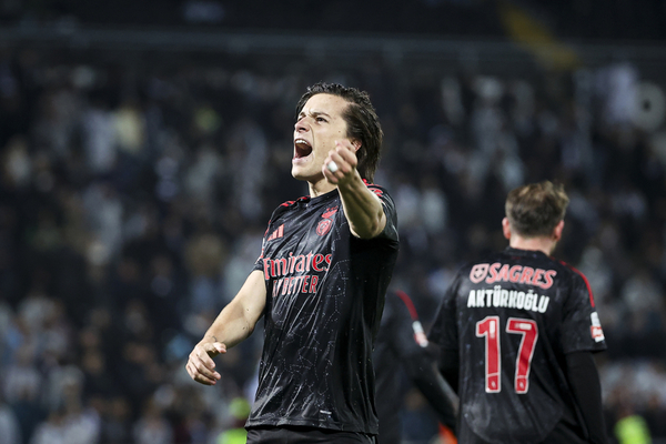 lvaro Carreras verlsst Benfica und wechselt zu Real Madrid